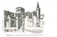Piacenza Cattedrale Fianco a destra della Facciata